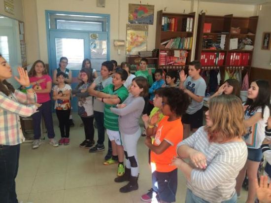 Els alumnes de 5è anem a Cantània!